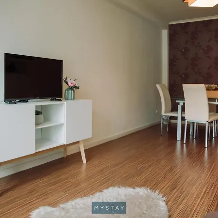 Apartment Mystay - D Joao Iv